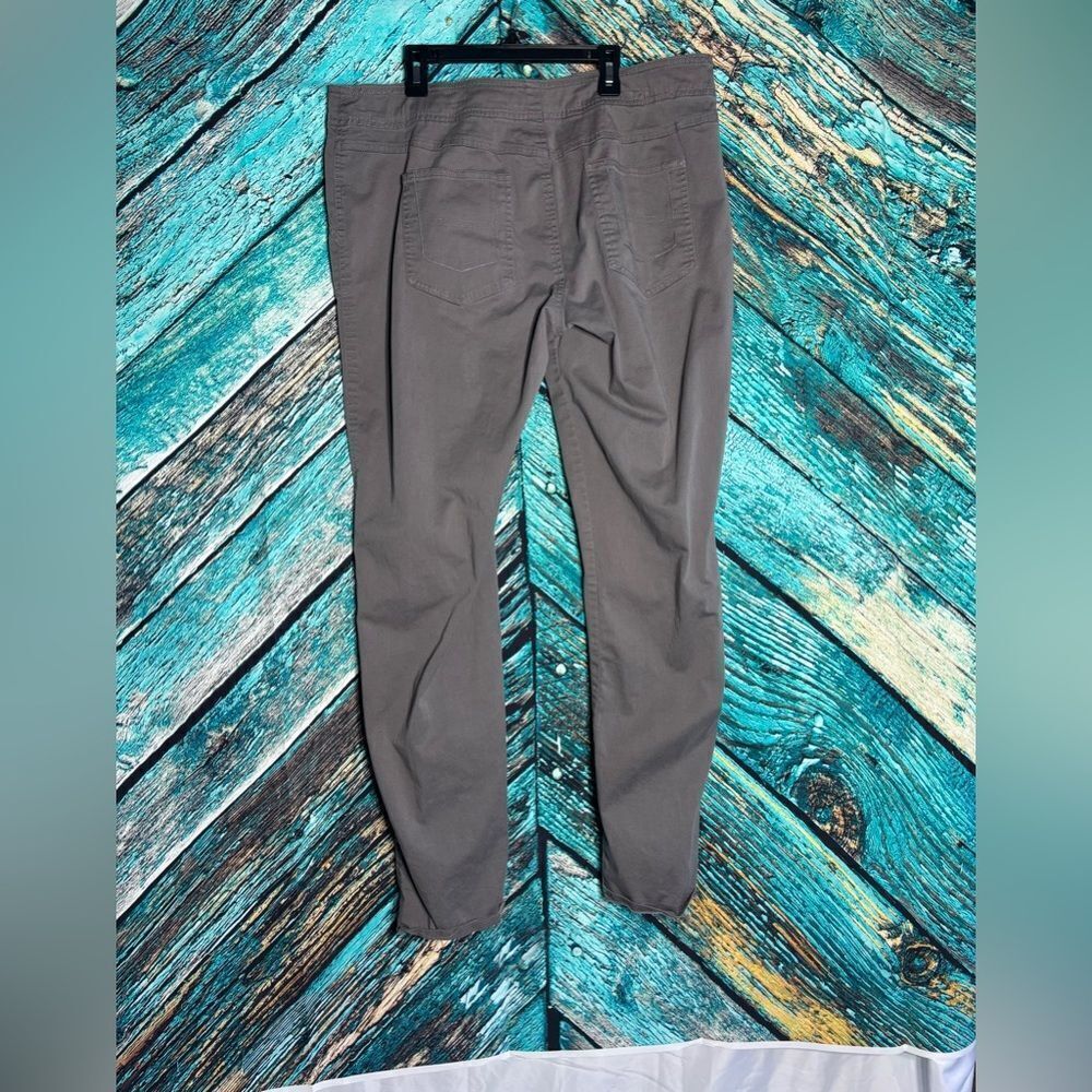 Gray Trouser Flare Leg Size Large EPC - Picture 3 of 8